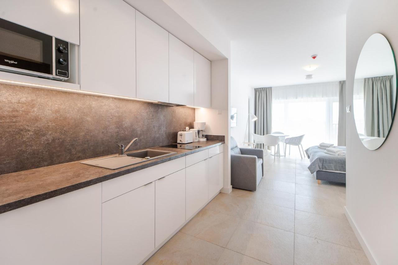 Aquamarina Prima With Sea View By Renters Apartment *